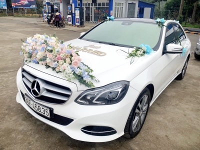 XE CƯỚI MERCEDES E400
